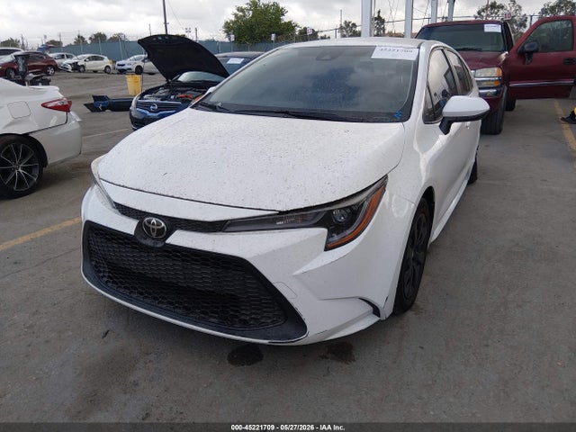 JTDEPMAE9MJ156265 Toyota COROLLA LE