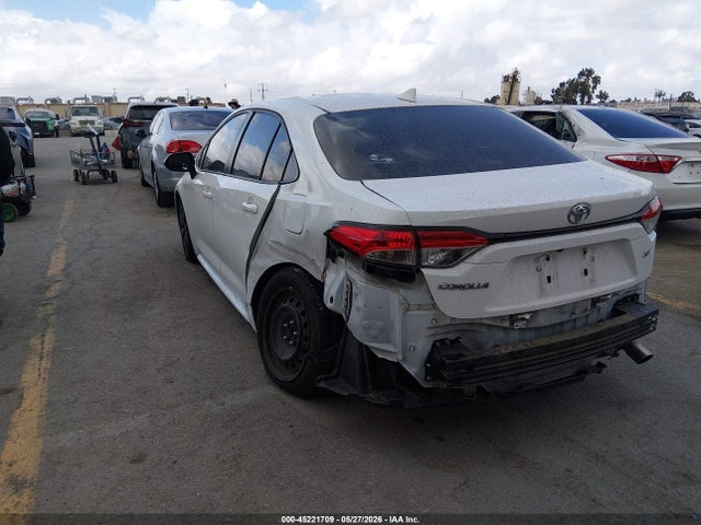 JTDEPMAE9MJ156265 Toyota COROLLA LE