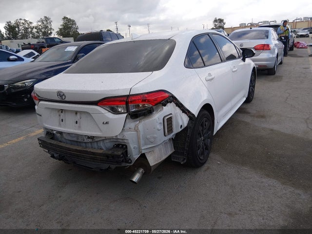 JTDEPMAE9MJ156265 Toyota COROLLA LE