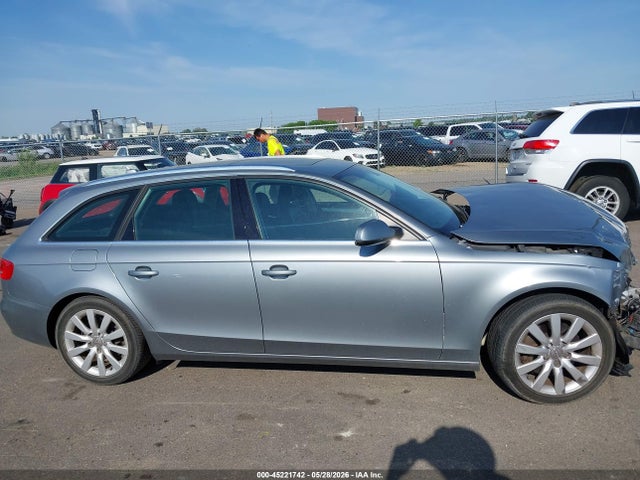 2011 Audi A4 2.0t Premium მანქანა იყიდება აუქციონზე, vin: WAUWFAFL7BA082478, აუქციონის ნომერი: 45221742