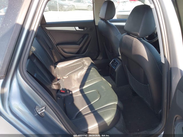 2011 Audi A4 2.0t Premium მანქანა იყიდება აუქციონზე, vin: WAUWFAFL7BA082478, აუქციონის ნომერი: 45221742