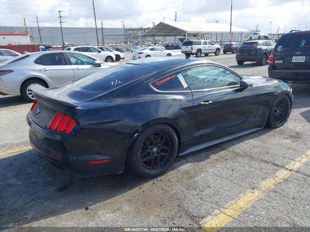 Ford Mustang Ecoboost 2016 1FA6P8THXG5320628 Image 4