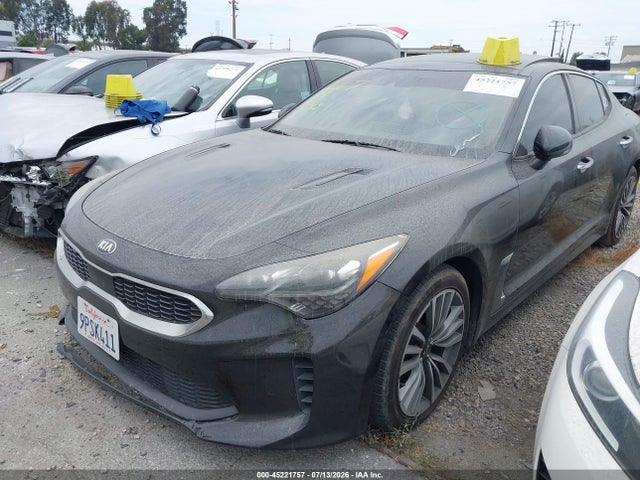 KIA Stinger Premium 2018 KNAE25LA3J6013922 Image 2