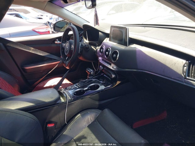KIA Stinger Premium 2018 KNAE25LA3J6013922 Image 5