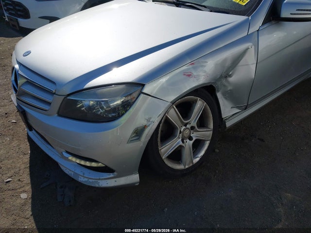 45221774 :رقم المزاد ، WDDGF8BB3BR157410 vin ، 2011 Mercedes-benz C 300 Sport 4matic مزاد بيع