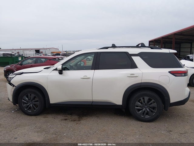 5N1DR3BC1NC248937 Nissan Pathfinder Sv 4wd