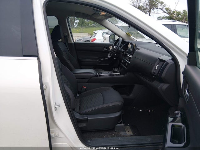 5N1DR3BC1NC248937 Nissan Pathfinder Sv 4wd