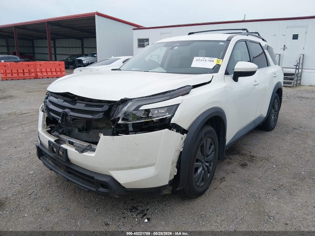 5N1DR3BC1NC248937 Nissan Pathfinder Sv 4wd