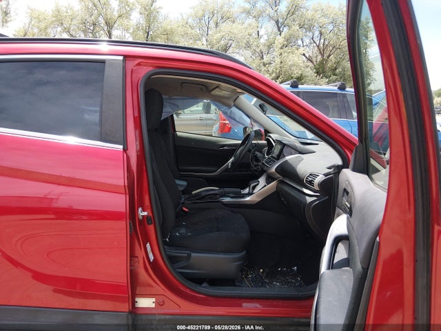 2019 Mitsubishi Eclipse Cross Es მანქანა იყიდება აუქციონზე, vin: JA4AT3AA4KZ015758, აუქციონის ნომერი: 45221789