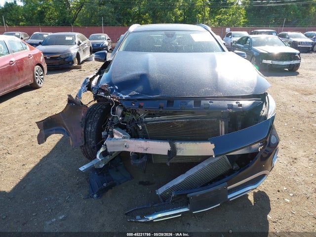 45221795 :رقم المزاد ، WDCTG4GBXJJ431569 vin ، 2018 Mercedes-benz Gla 250 4matic مزاد بيع