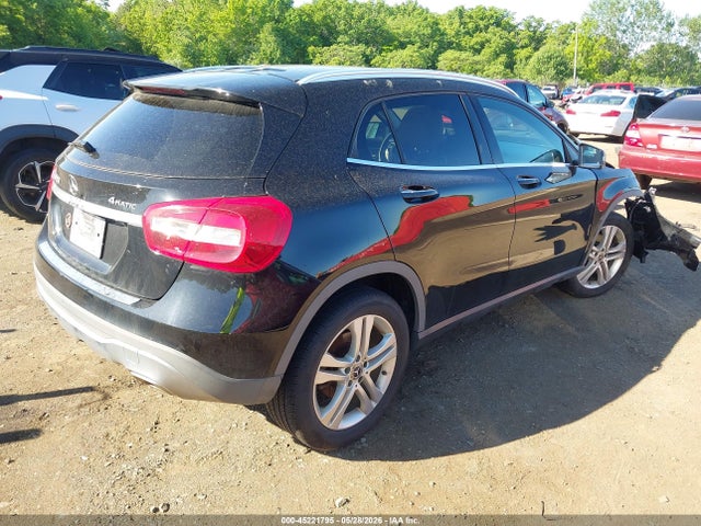 45221795 :رقم المزاد ، WDCTG4GBXJJ431569 vin ، 2018 Mercedes-benz Gla 250 4matic مزاد بيع