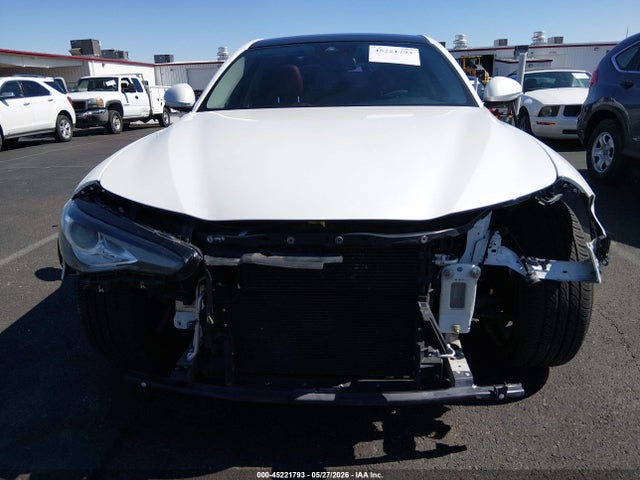 Alfa Romeo Giulia Ti Rwd 2017 ZARFAECNXH7545773 Image 6
