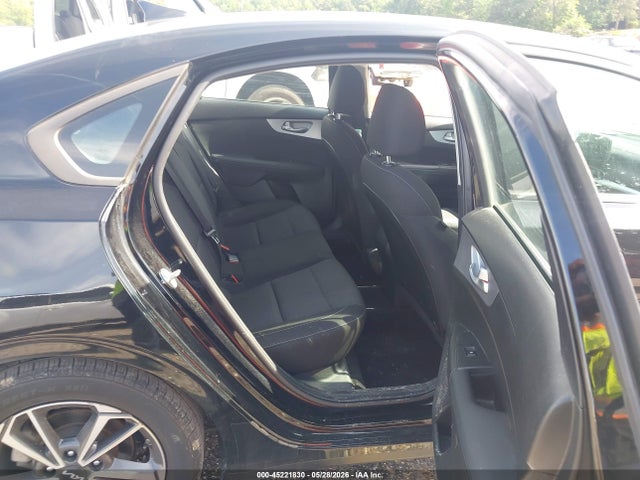 Продажа на аукционе авто 2023 Kia Forte Lxs, vin: 3KPF24AD2PE563226, номер лота: 45221830