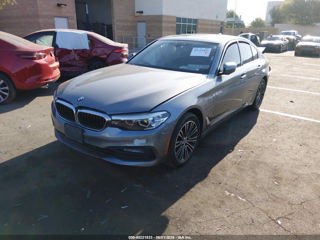 BMW 530e Iperformance 2018 WBAJA9C53JB249439 Image 2