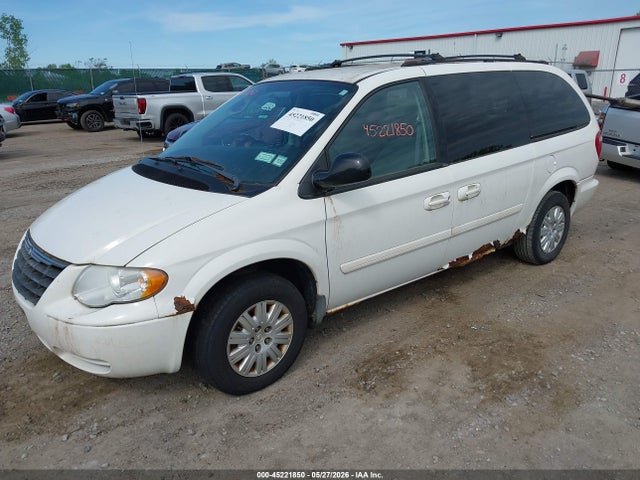 Продаж на аукціоні авто 2005 Chrysler Town & Country Lx, vin: 2C4GP44R05R524742, номер лоту: 45221850
