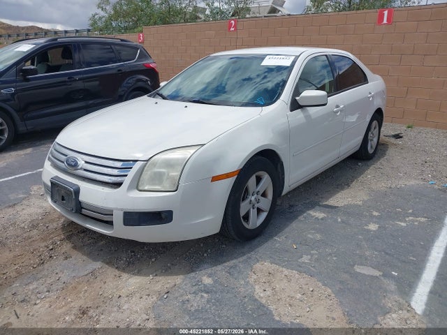 45221852 :رقم المزاد ، 3FAHP07Z88R157215 vin ، 2008 Ford Fusion Se مزاد بيع
