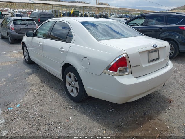 45221852 :رقم المزاد ، 3FAHP07Z88R157215 vin ، 2008 Ford Fusion Se مزاد بيع