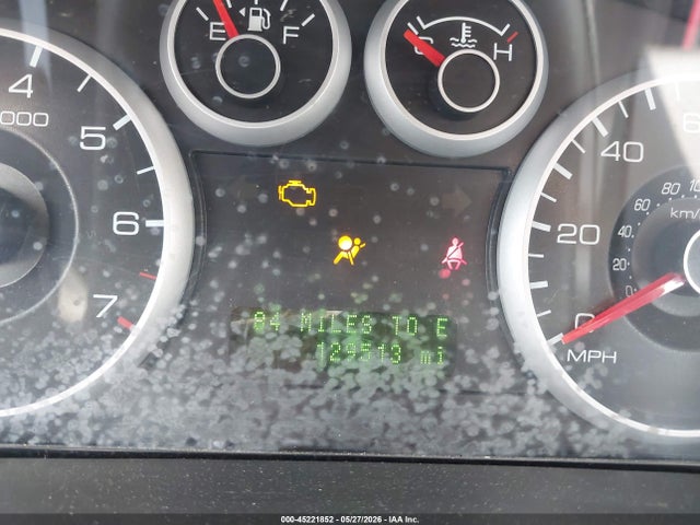 45221852 :رقم المزاد ، 3FAHP07Z88R157215 vin ، 2008 Ford Fusion Se مزاد بيع