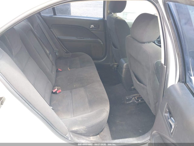 45221852 :رقم المزاد ، 3FAHP07Z88R157215 vin ، 2008 Ford Fusion Se مزاد بيع