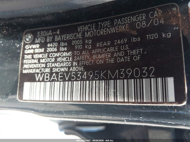 2005 Bmw 330i მანქანა იყიდება აუქციონზე, vin: WBAEV53495KM39032, აუქციონის ნომერი: 45221857