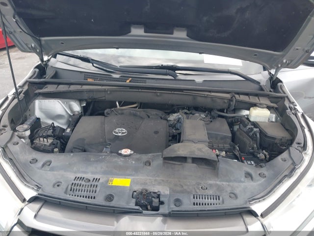 2018 Toyota Highlander Xle მანქანა იყიდება აუქციონზე, vin: 5TDKZRFH2JS266148, აუქციონის ნომერი: 45221868