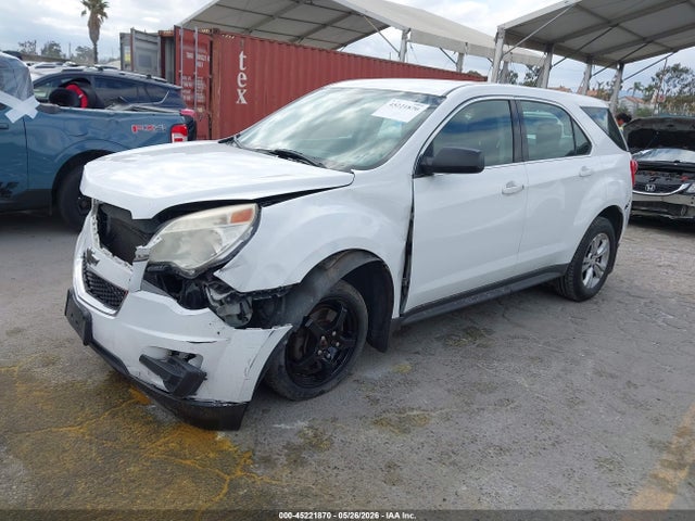 Chevrolet EQUINOX LS 2014 1GNALAEK5EZ107728 Image 2