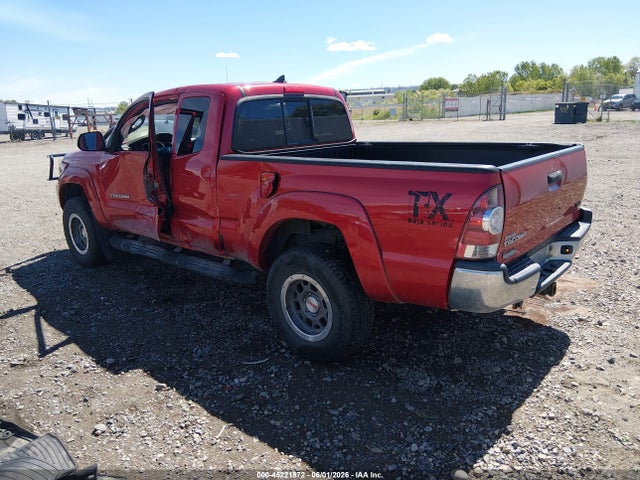 2014 Toyota Tacoma Base V6 მანქანა იყიდება აუქციონზე, vin: 5TFUU4EN1EX105775, აუქციონის ნომერი: 45221872