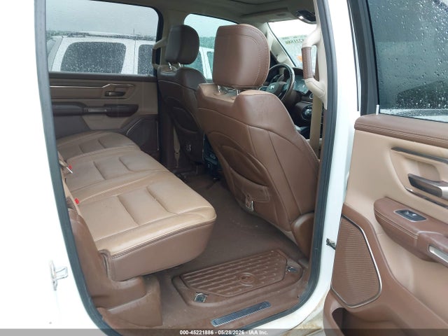 45221886 :رقم المزاد ، 1C6SRFKT3KN608116 vin ، 2019 Ram 1500 Longhorn  4x4 5'7 Box مزاد بيع
