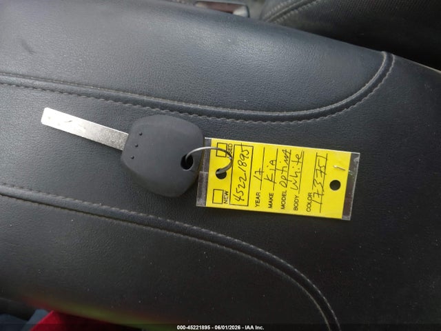 45221895 :رقم المزاد ، KNAGT4L3XH5173751 vin ، 2017 Kia Optima Lx مزاد بيع