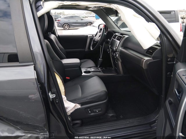 45221934 :رقم المزاد ، JTEFU5JRXP5297666 vin ، 2023 Toyota 4runner Sr5 Premium مزاد بيع