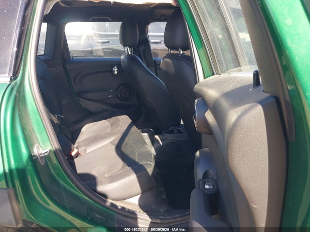 2022 Mini Hardtop Oxford Edition მანქანა იყიდება აუქციონზე, vin: WMW33DK08N2R94303, აუქციონის ნომერი: 45221937