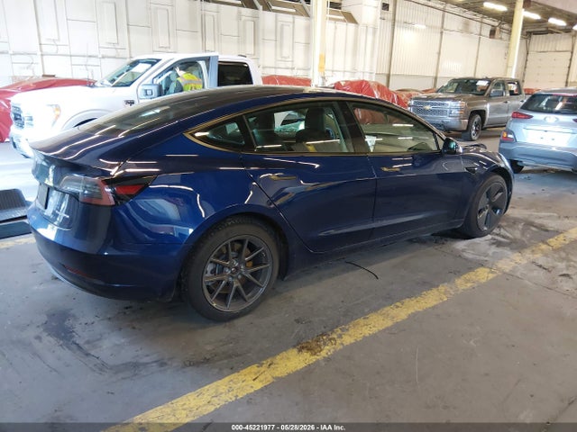 Tesla Model 3 Long Range 2021 5YJ3E1EB7MF055941 Image 4