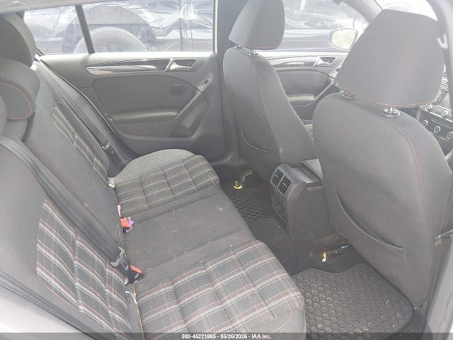 45221985 :رقم المزاد ، WVWHV7AJ9DW084925 vin ، 2013 Volkswagen Gti 4-door مزاد بيع