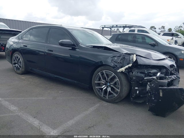 2024 WBA33EJ06RCR19364 zdjęcie główne