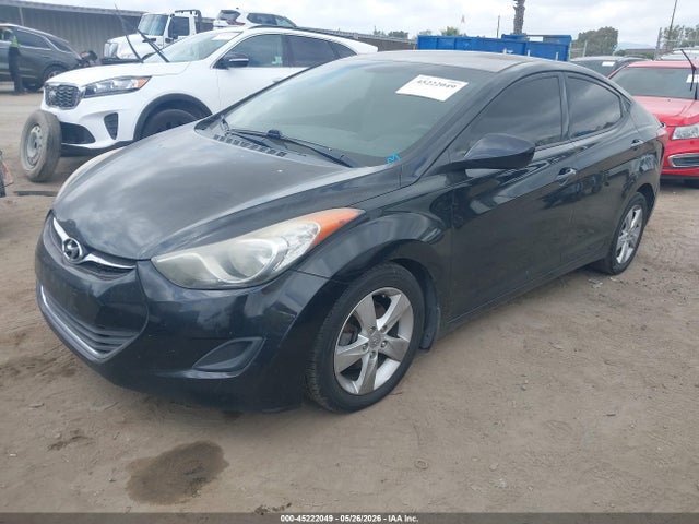 2013 Hyundai Elantra Gls მანქანა იყიდება აუქციონზე, vin: 5NPDH4AE2DH403613, აუქციონის ნომერი: 45222049