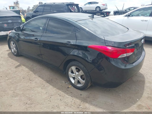 2013 Hyundai Elantra Gls მანქანა იყიდება აუქციონზე, vin: 5NPDH4AE2DH403613, აუქციონის ნომერი: 45222049