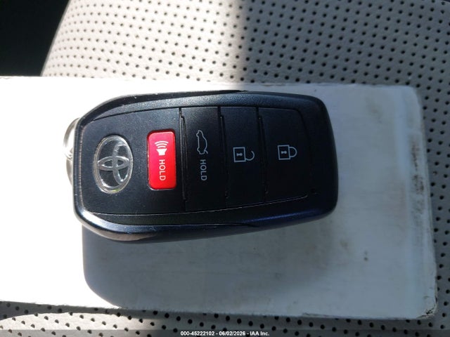 Toyota CAMRY XLE 2025 4T1DAACK8SU527745 Image 11