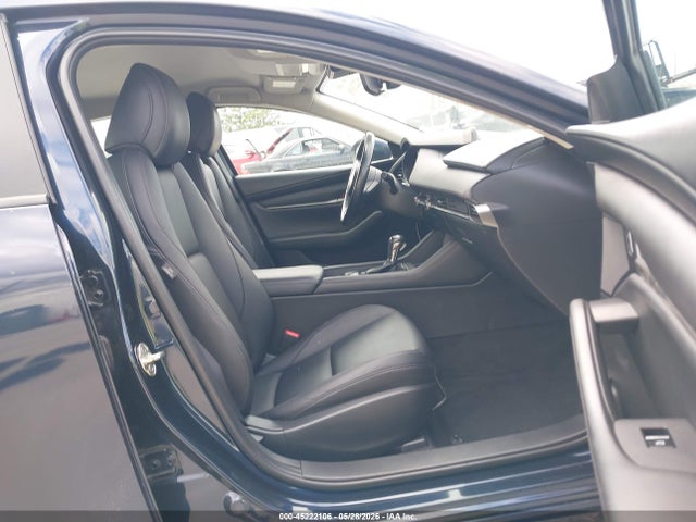 JM1BPABL6M1344949 Mazda Mazda3 Select