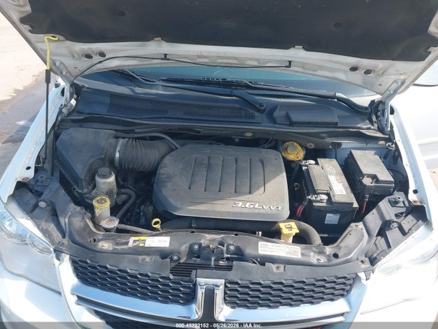 45222152 :رقم المزاد ، 2C4RDGCG2GR151757 vin ، 2016 Dodge Grand Caravan Sxt مزاد بيع