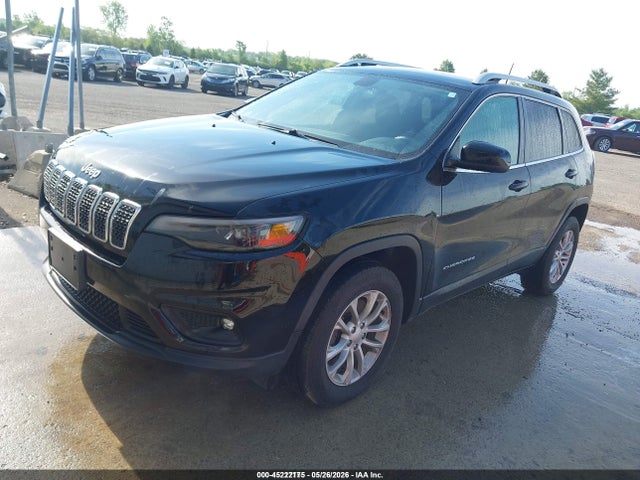45222175 :رقم المزاد ، 1C4PJMCB4KD423868 vin ، 2019 Jeep Cherokee Latitude 4x4 مزاد بيع