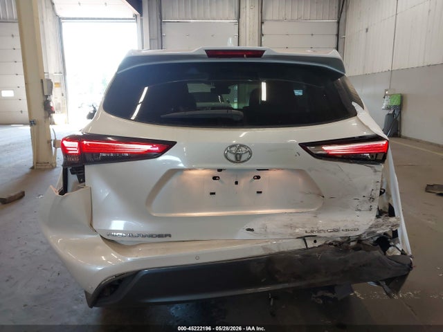 Toyota Highlander Limited 2021 5TDDZRBH6MS123285 Image 17