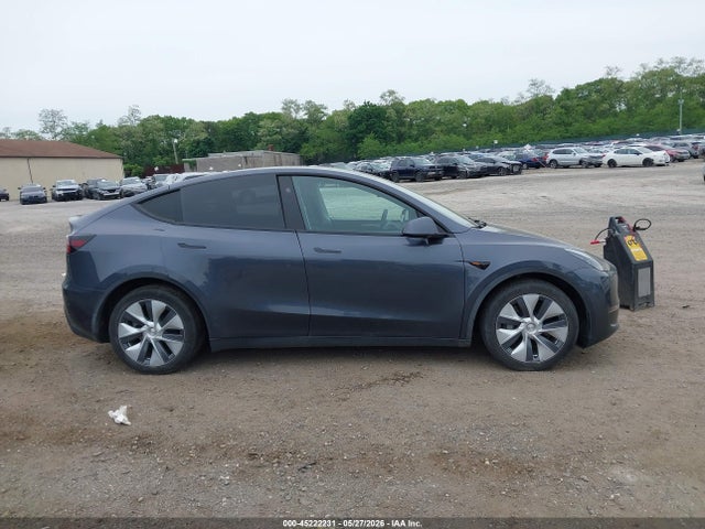 Продажа на аукционе авто 2023 Tesla Model Y, vin: 7SAYGDEE8PF845638, номер лота: 45222231