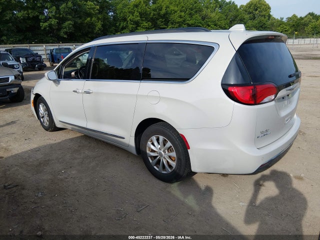 Aukcja sprzedaży 2017 Chrysler Pacifica Touring-l, vin: 2C4RC1BG9HR795355, numer aukcji: 45222237