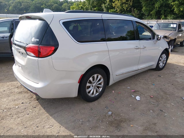 Aukcja sprzedaży 2017 Chrysler Pacifica Touring-l, vin: 2C4RC1BG9HR795355, numer aukcji: 45222237