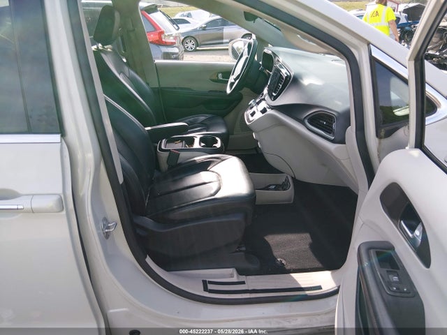 Aukcja sprzedaży 2017 Chrysler Pacifica Touring-l, vin: 2C4RC1BG9HR795355, numer aukcji: 45222237