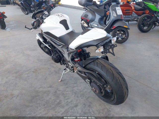 Triumph Motorcycle Speed Triple S 2020 SMTN52P44LJ979100 Image 3
