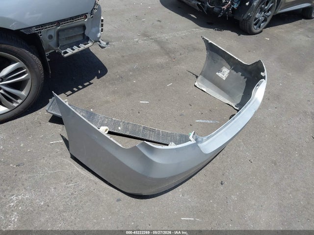 4T1BF1FK2FU873431 Toyota CAMRY SE
