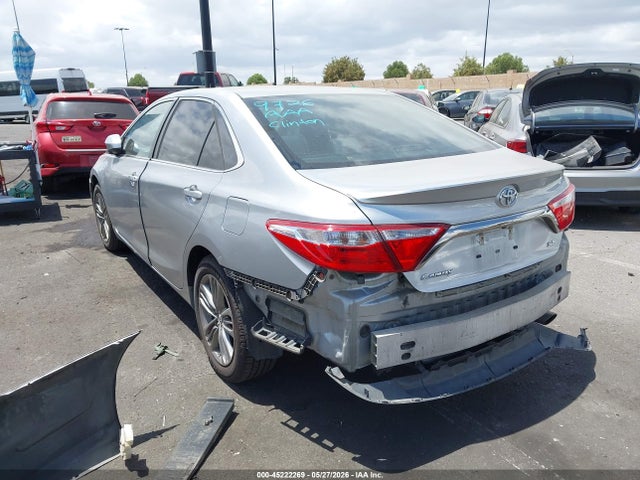 4T1BF1FK2FU873431 Toyota CAMRY SE