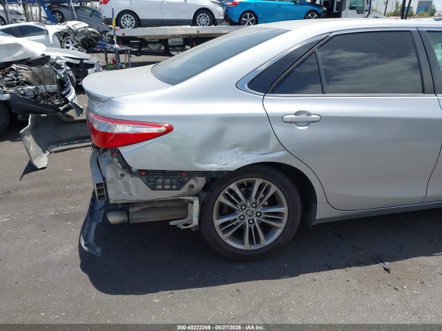 4T1BF1FK2FU873431 Toyota CAMRY SE