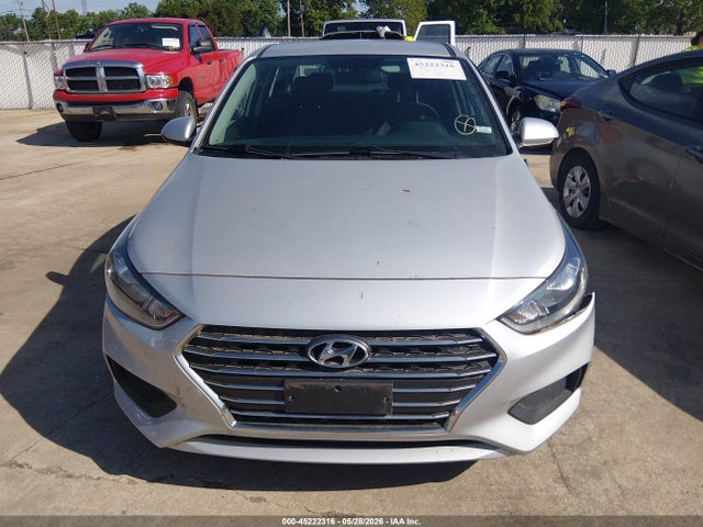 45222316 :رقم المزاد ، 3KPC24A67ME148791 vin ، 2021 Hyundai Accent Se مزاد بيع